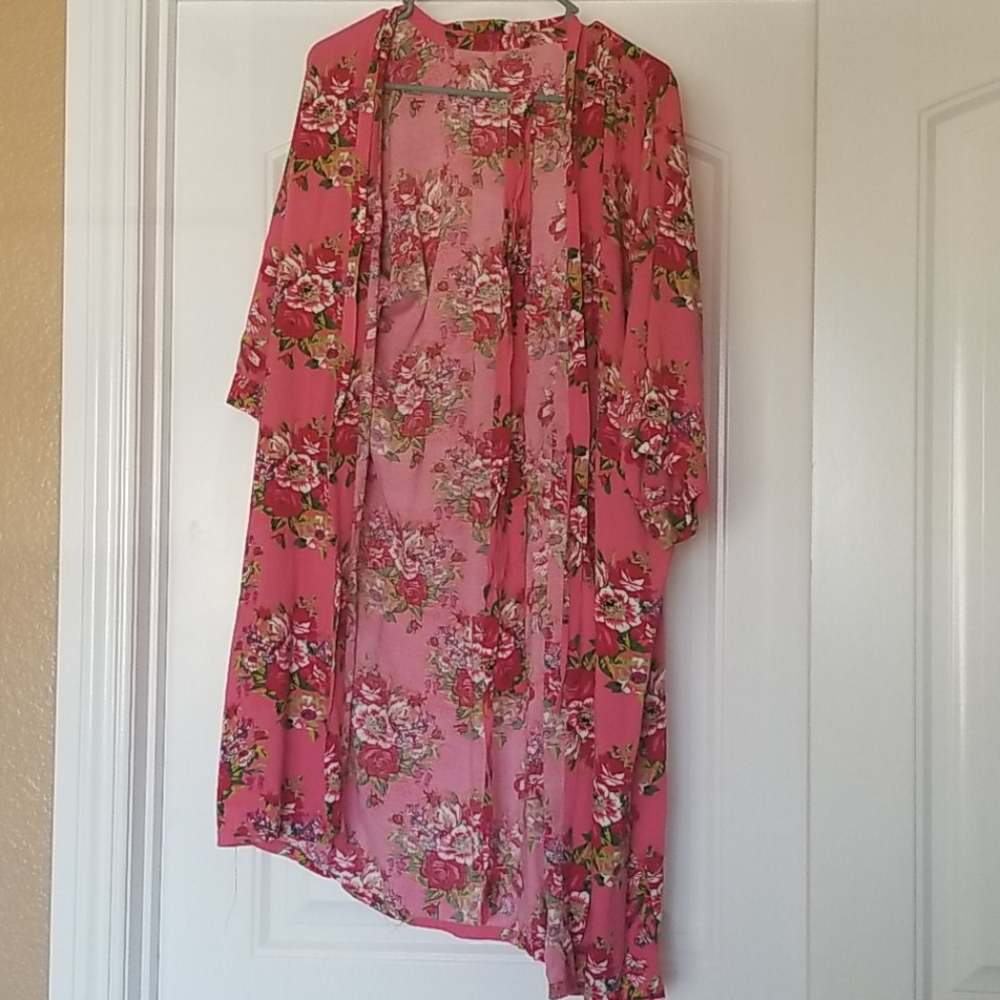 Pink Floral Robe - Picture 6 of 8